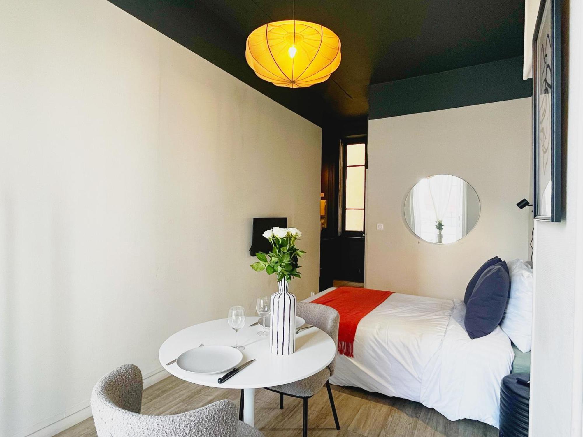 Suite Opium Lyon Eksteriør bilde