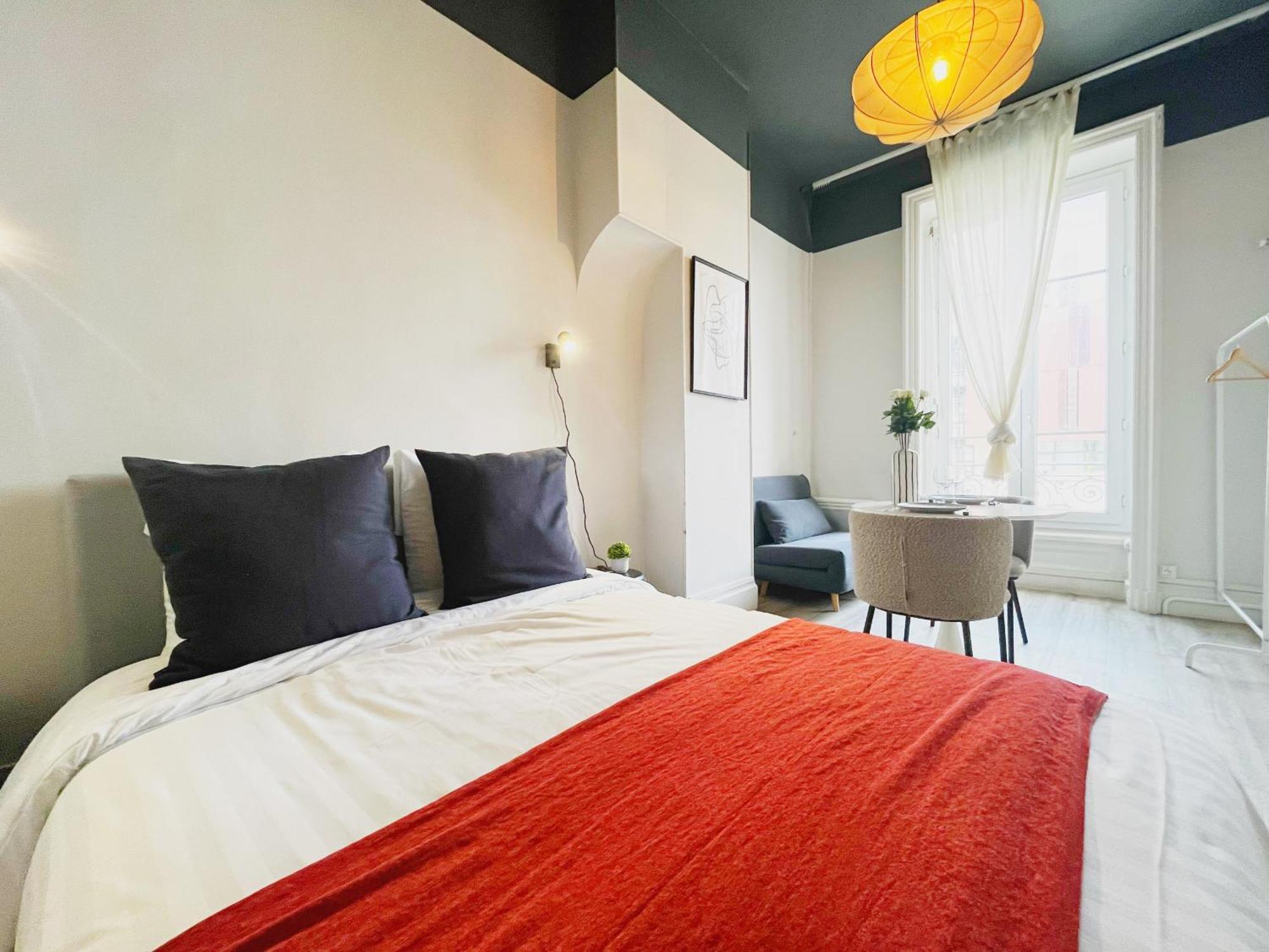 Suite Opium Lyon Eksteriør bilde