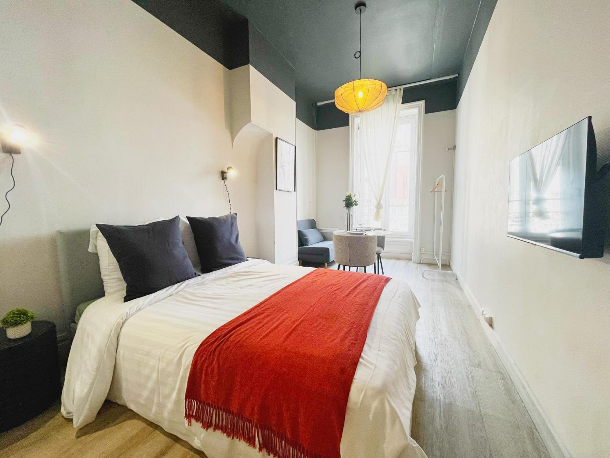 Suite Opium Lyon Eksteriør bilde